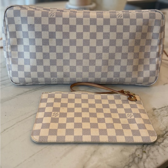 Louis Vuitton White Neverfull GM in Damier Azur - Picture 11 of 11